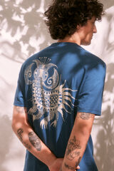 Springfield Playera estampado espalda "Roots Studio" azul