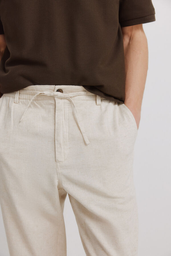 Springfield Pantal&oacute;n chino comfort fit de lino marfil