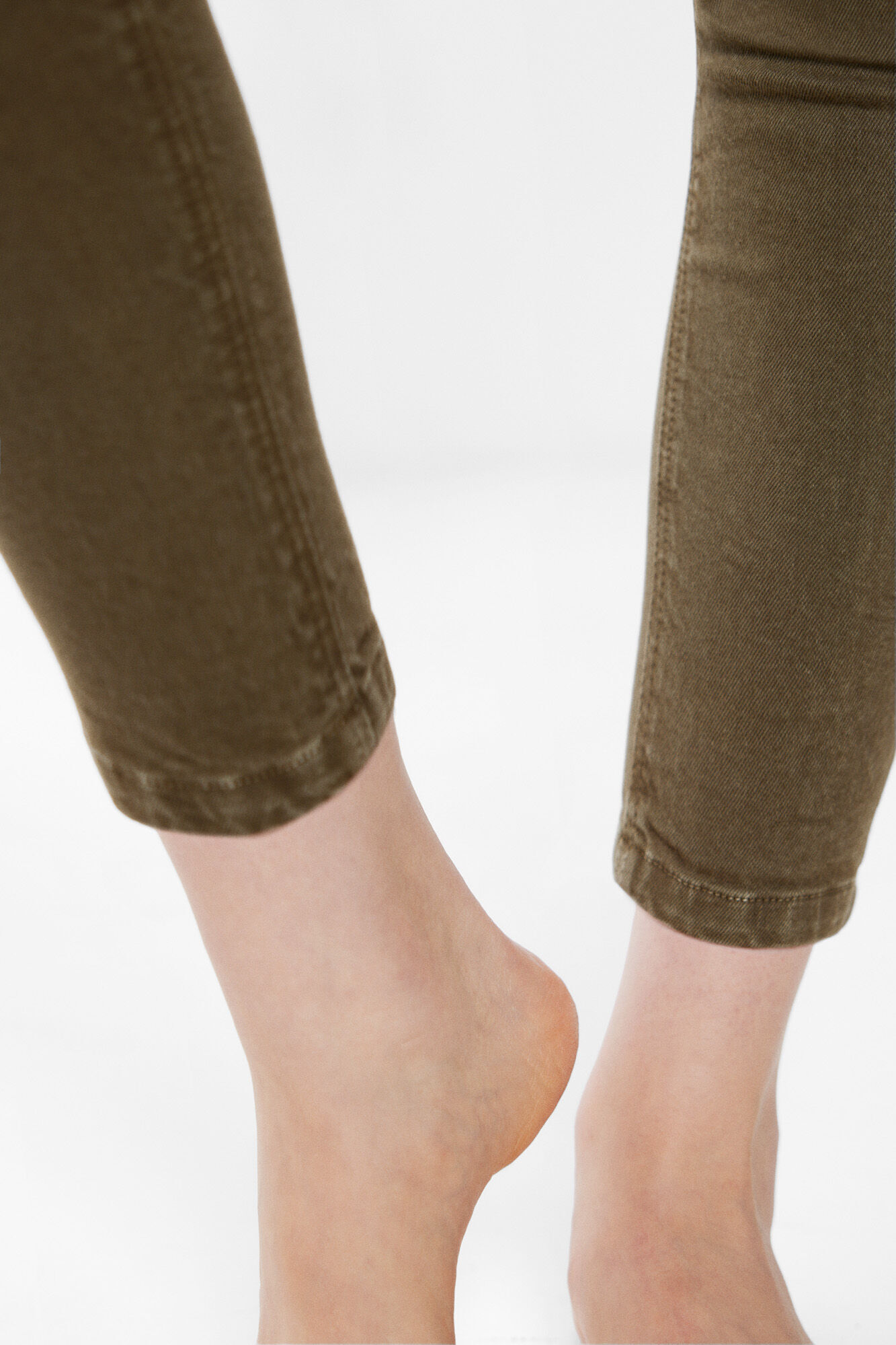 Jeans Color Slim Cropped Pantalones de mujer WomenSecret MX