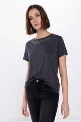 Springfield Playera cuello perlas gris
