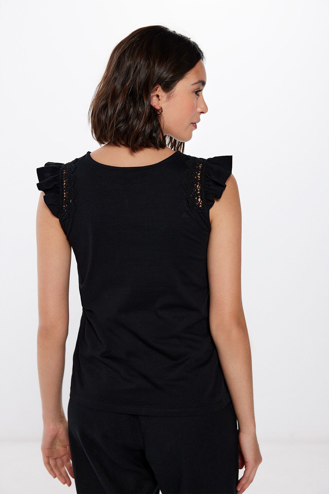 Playera Crochet Hombros TODO desde 50 y mas WomenSecret MX