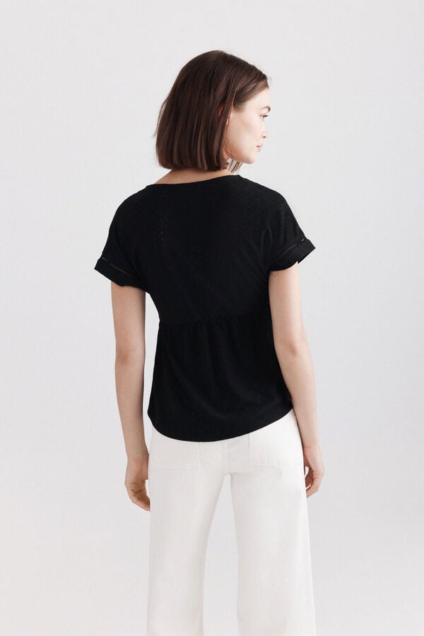 Springfield Playera escote pico con cord&oacute;n caza oscuro