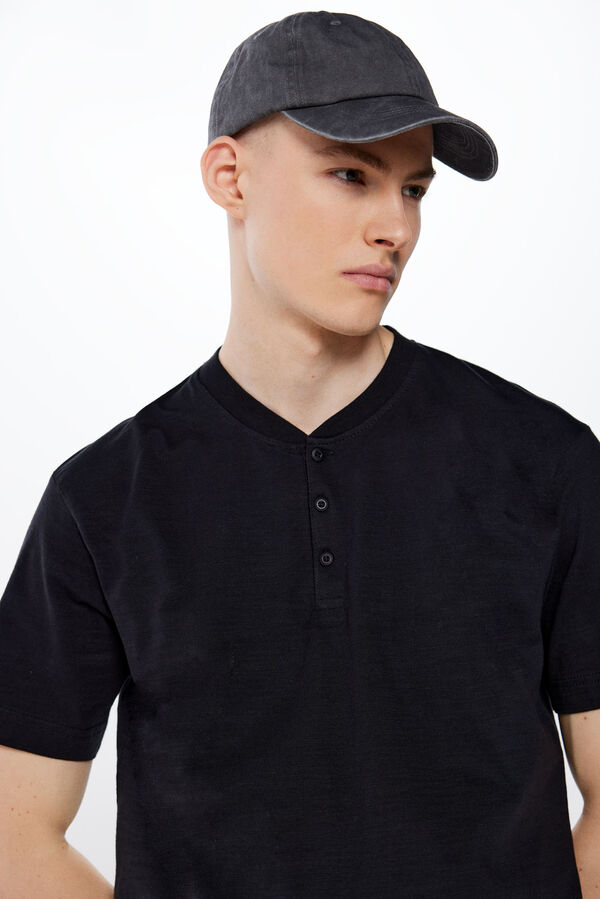 Springfield Playera cuello panadero negro