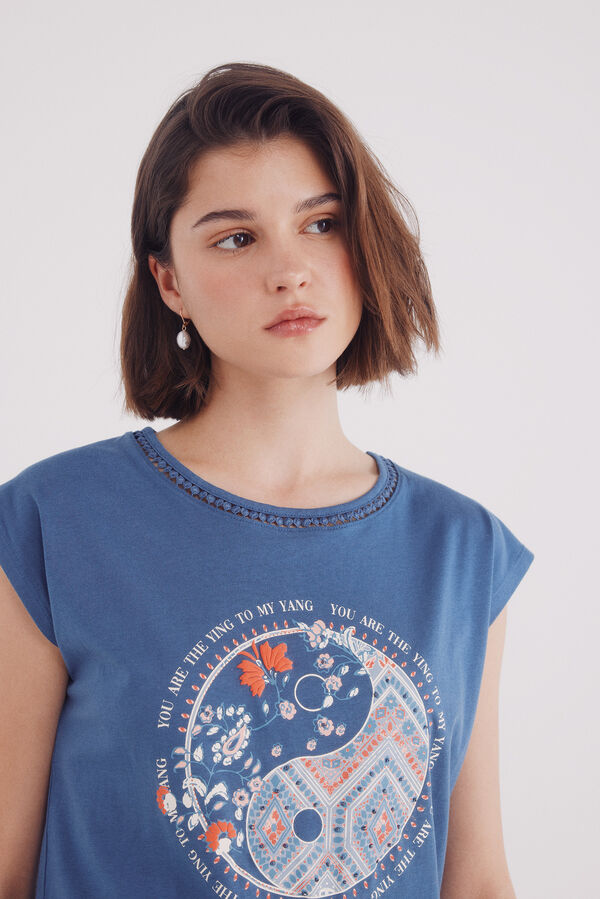 Springfield Playera gráfica lace cuello gris