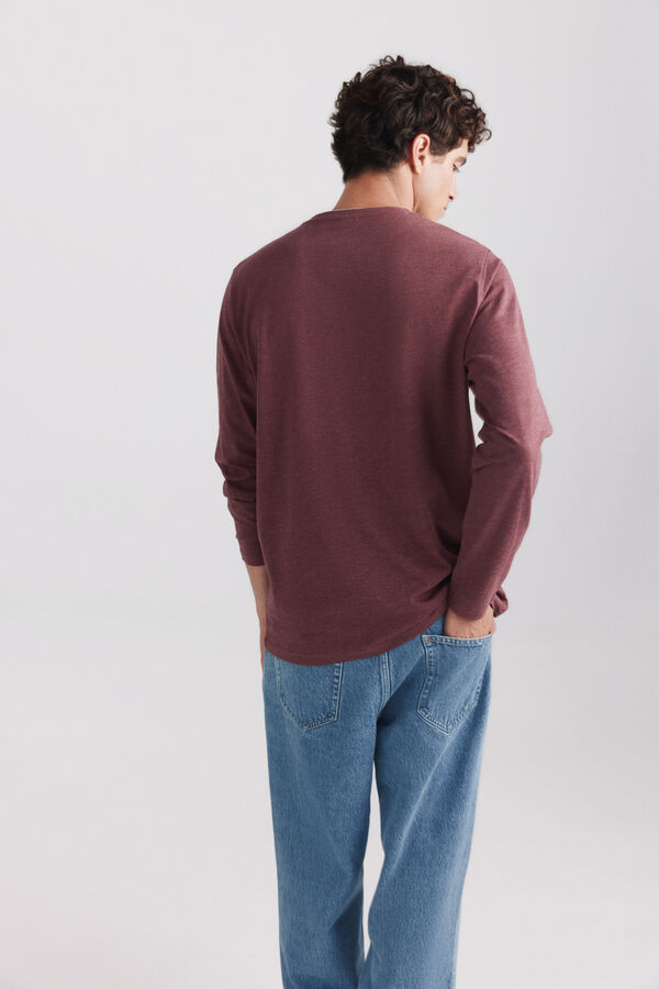 Springfield Playera manga larga cuello redondo con botones doble cuello p&uacute;rpura