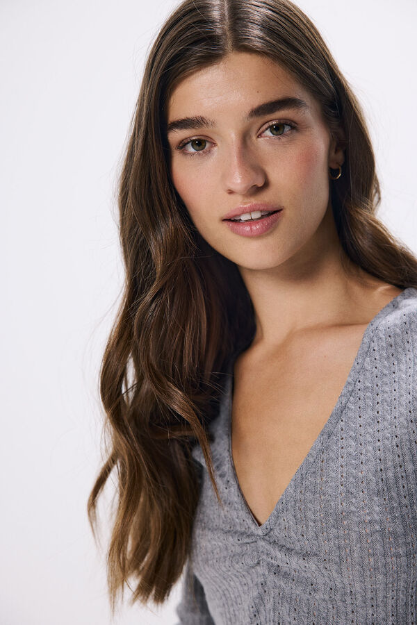 Springfield Playera escote pico frunces gris