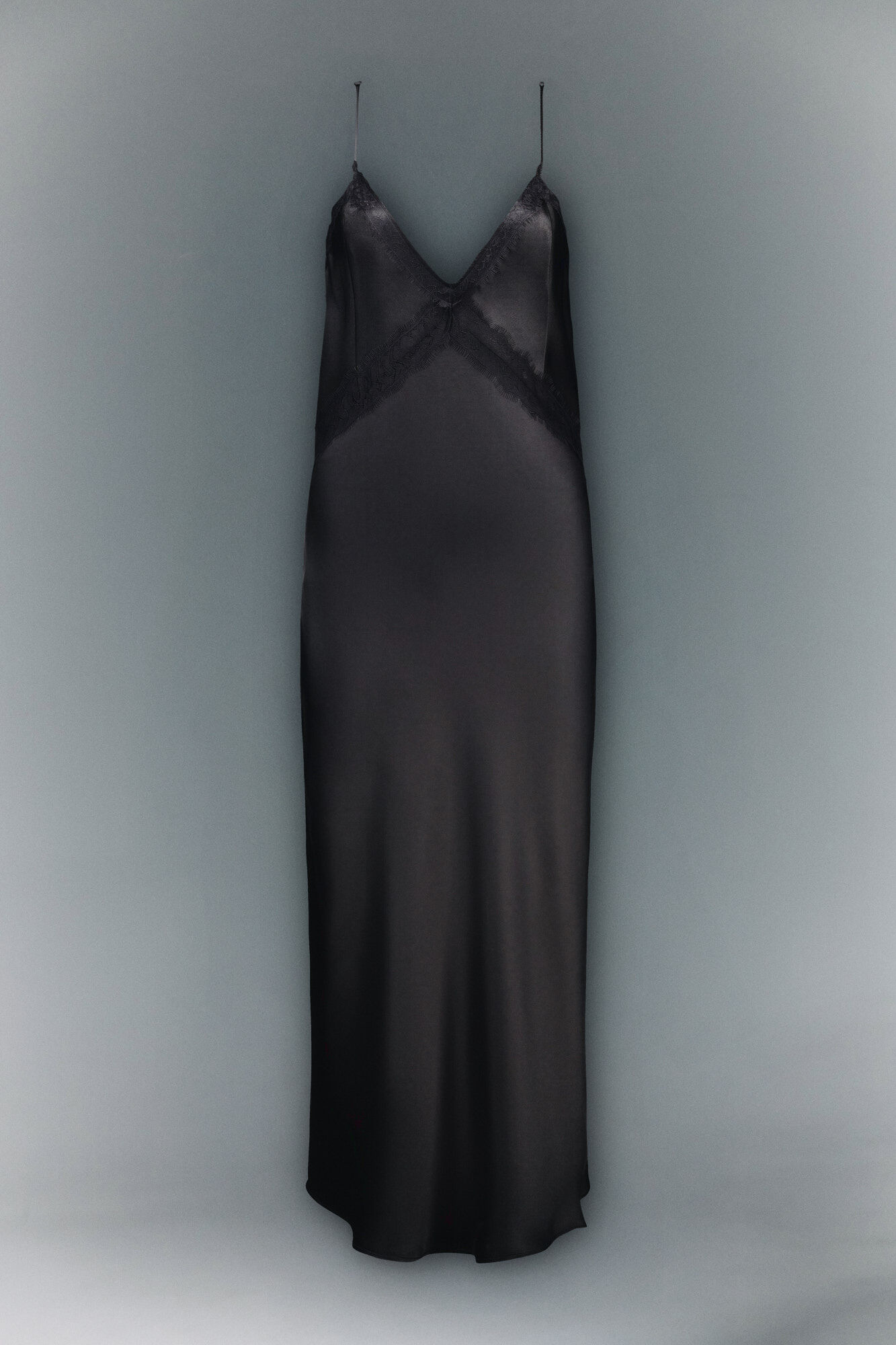 High Spirits Vestido de encaje negro