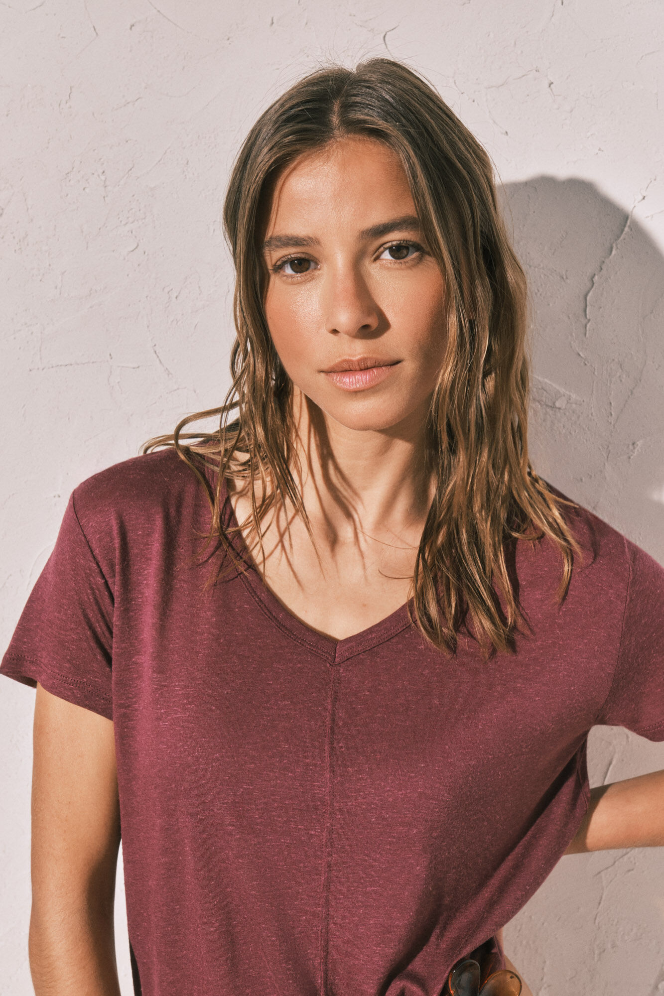 Women'secret Playera de manga corta de lino y viscosa granate