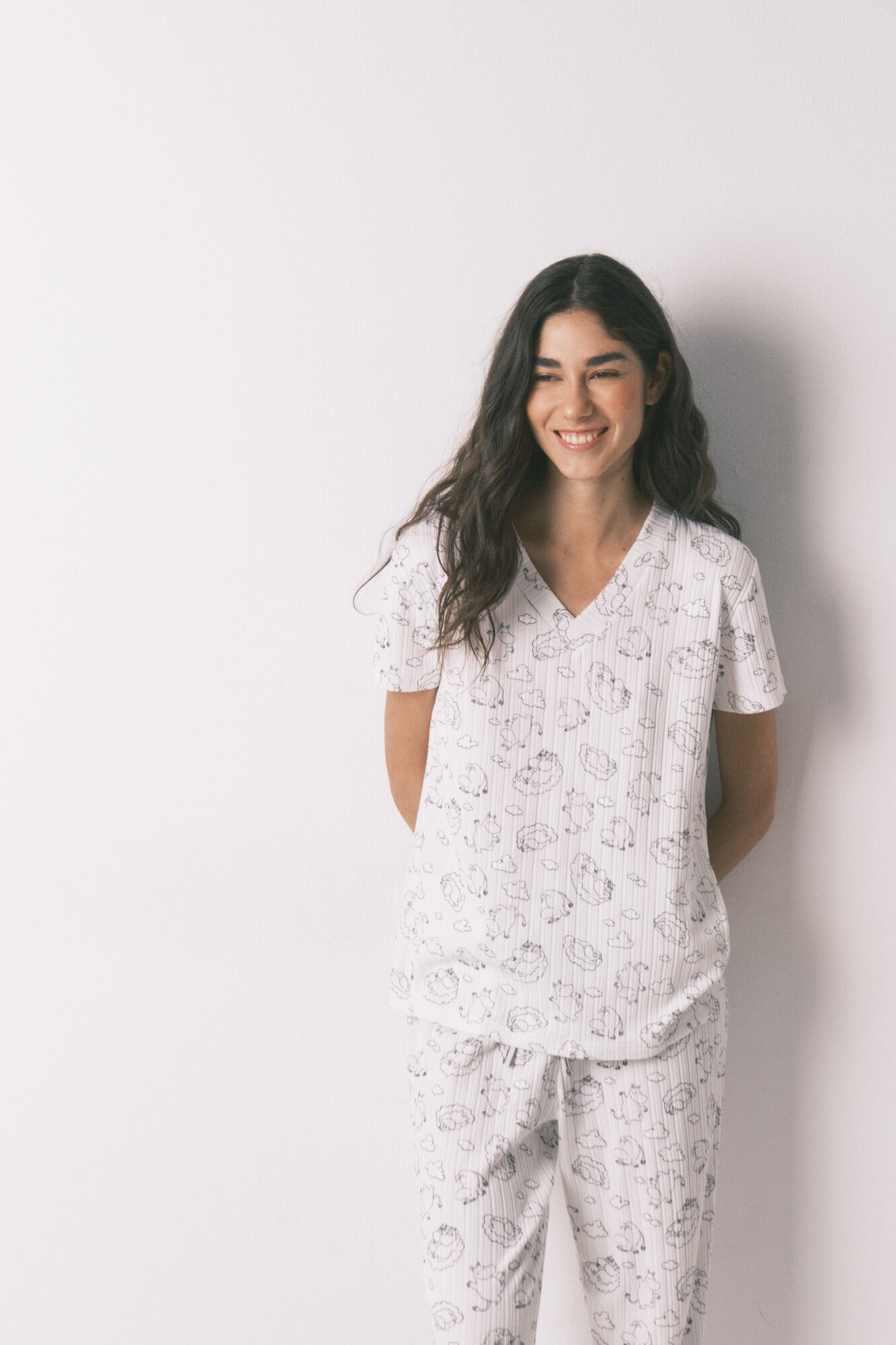 Women'secret Pijama acanalada suave estampada de Moomin blanca