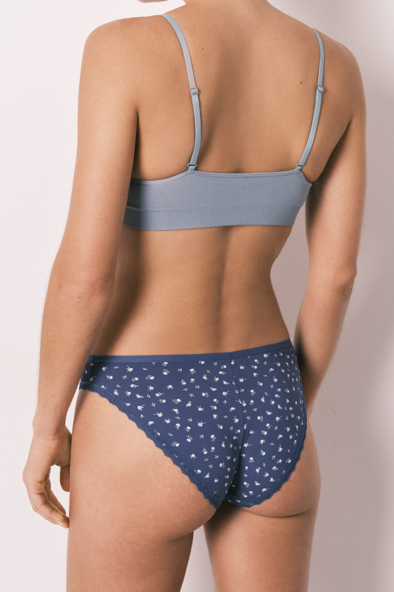 Women'secret Panty cl&aacute;sica estampado de flores azul