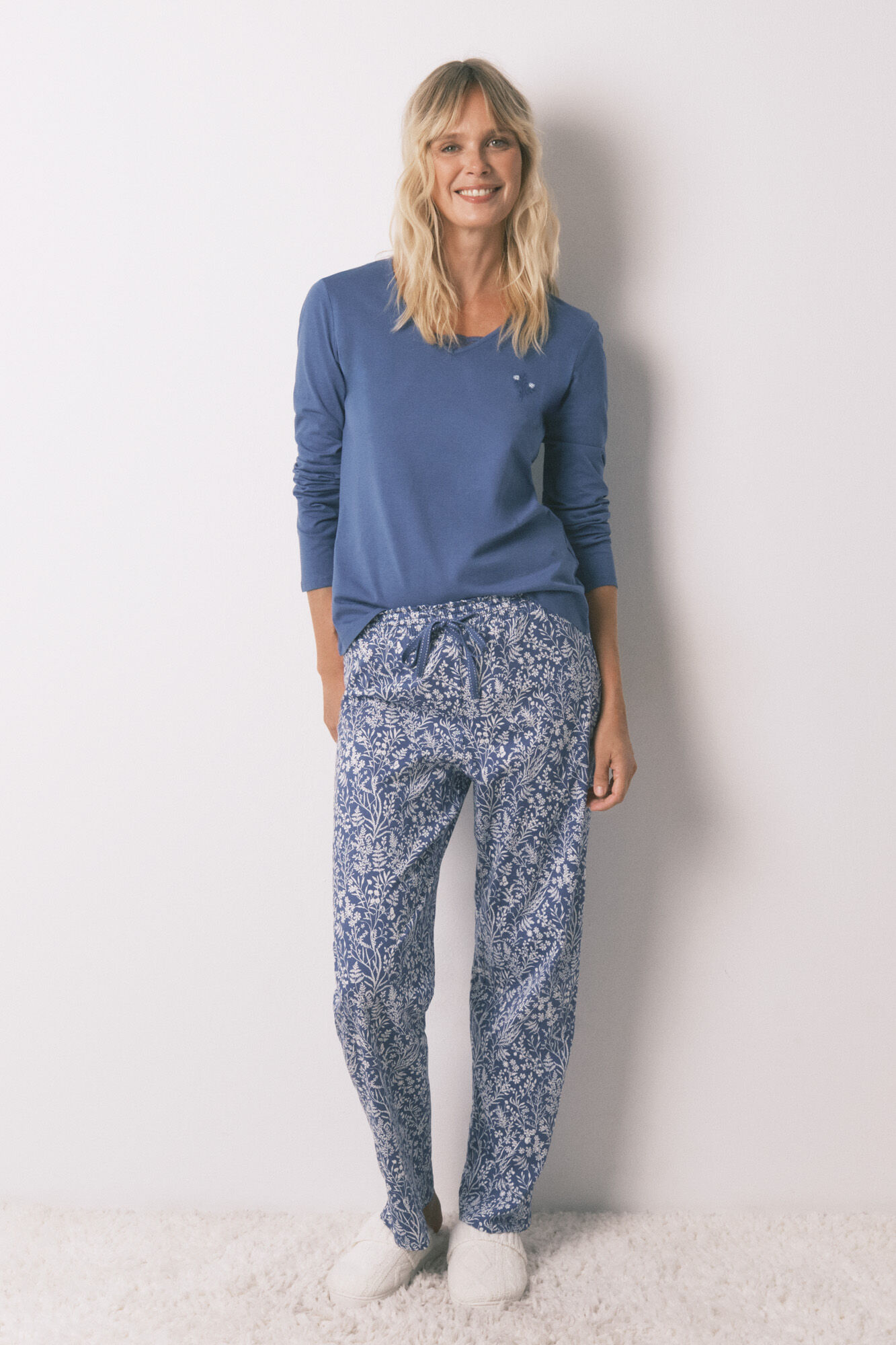 Women'secret Pijama largo con estampado floral azul 100% algod&oacute;n