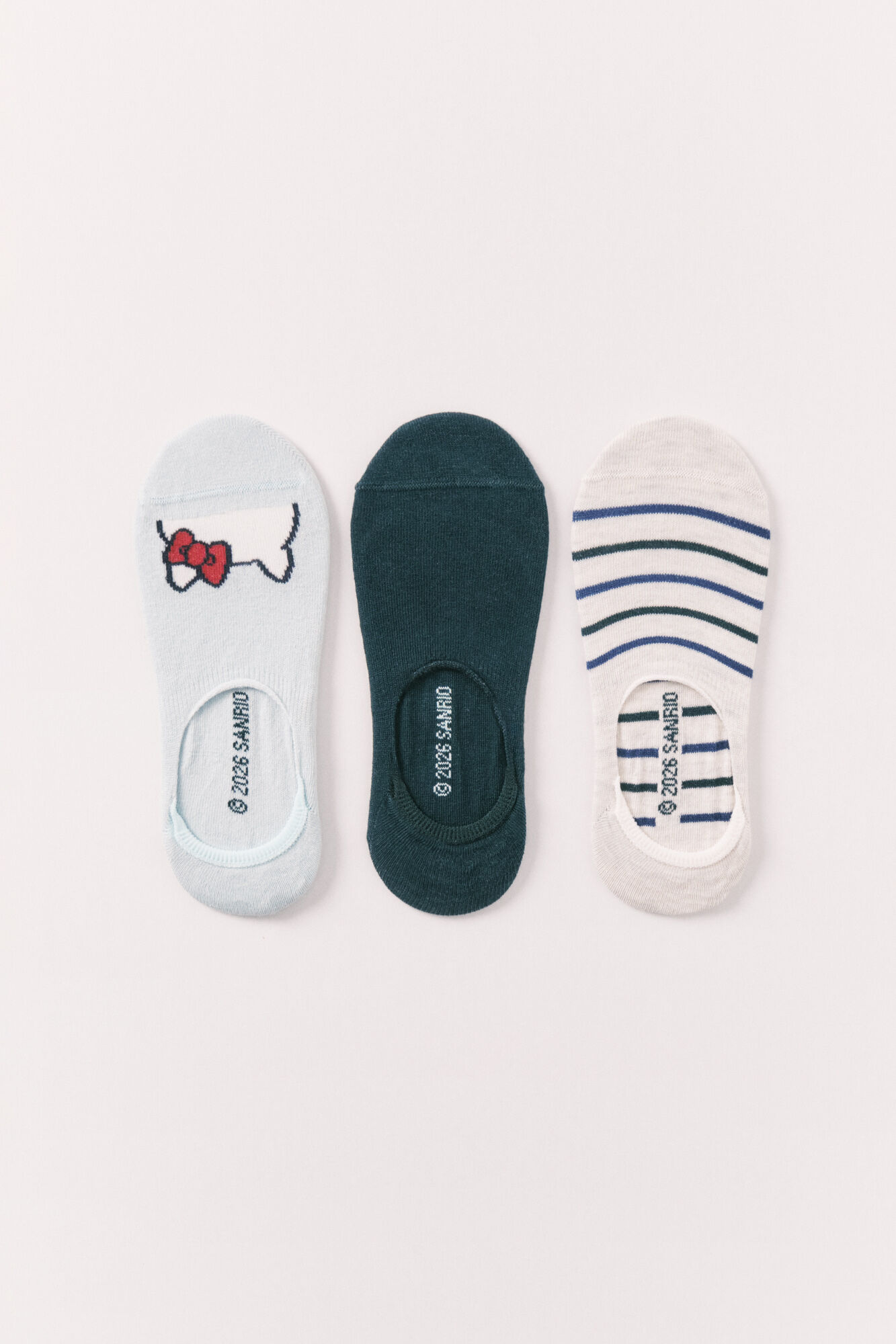 Women'secret Pack 3 calcetines invisibles estampado Hello Kitty verdes