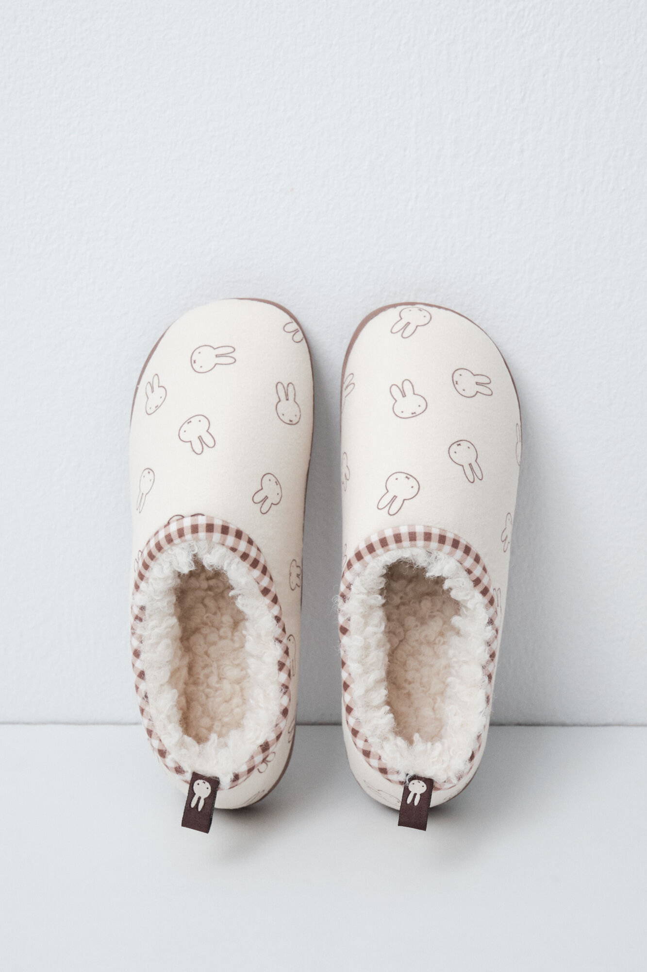 Women'secret Pantunflas cerradas Miffy