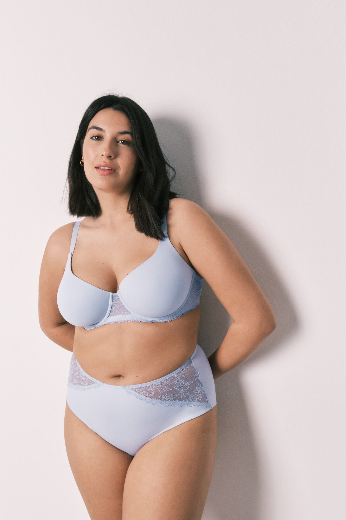 Women'secret Brasier cl&aacute;sico de microfibra y encaje azul BEAUTIFUL