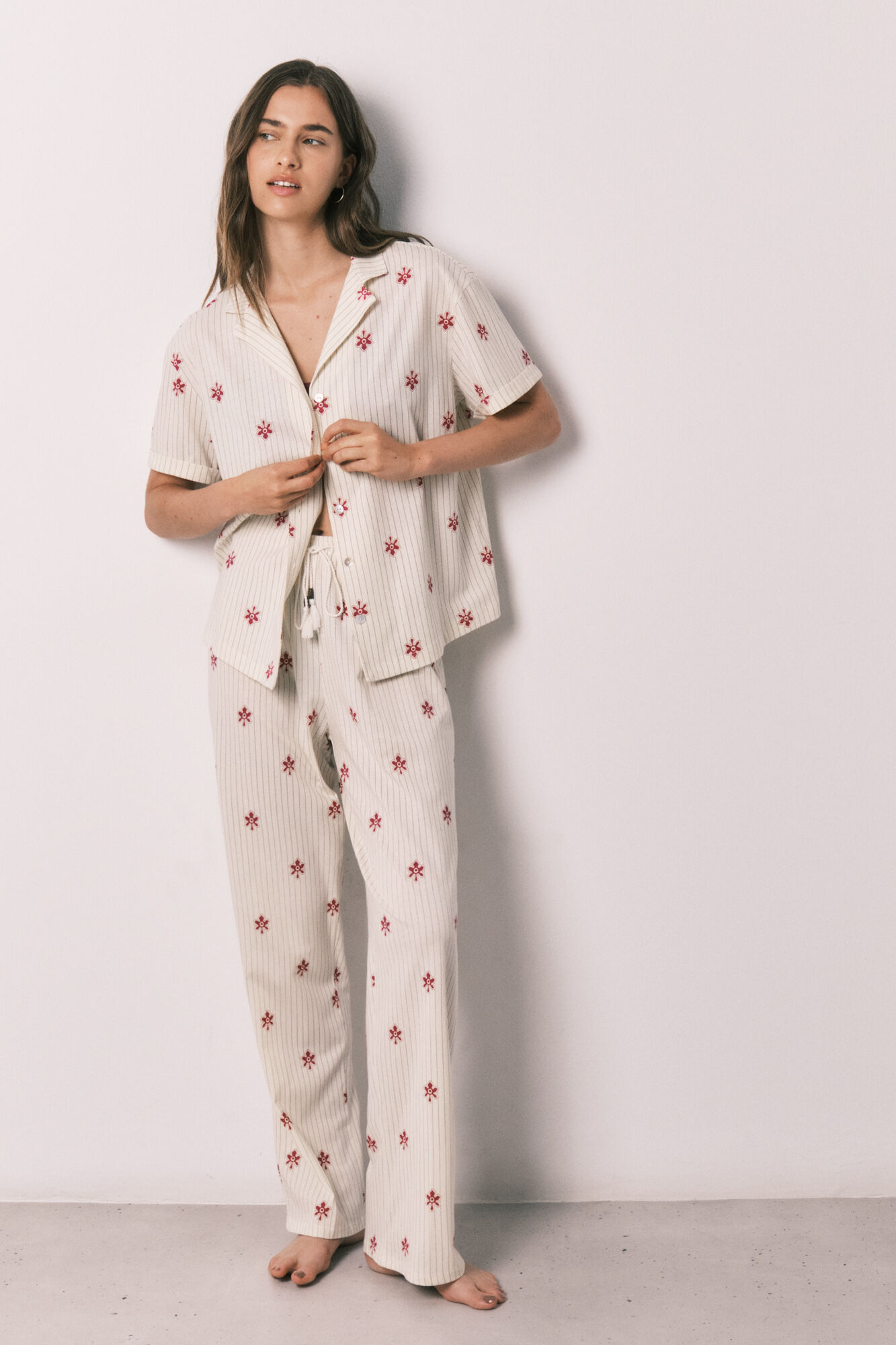 Women'secret Pijama larga camisera de algod&oacute;n a rayas con flores
