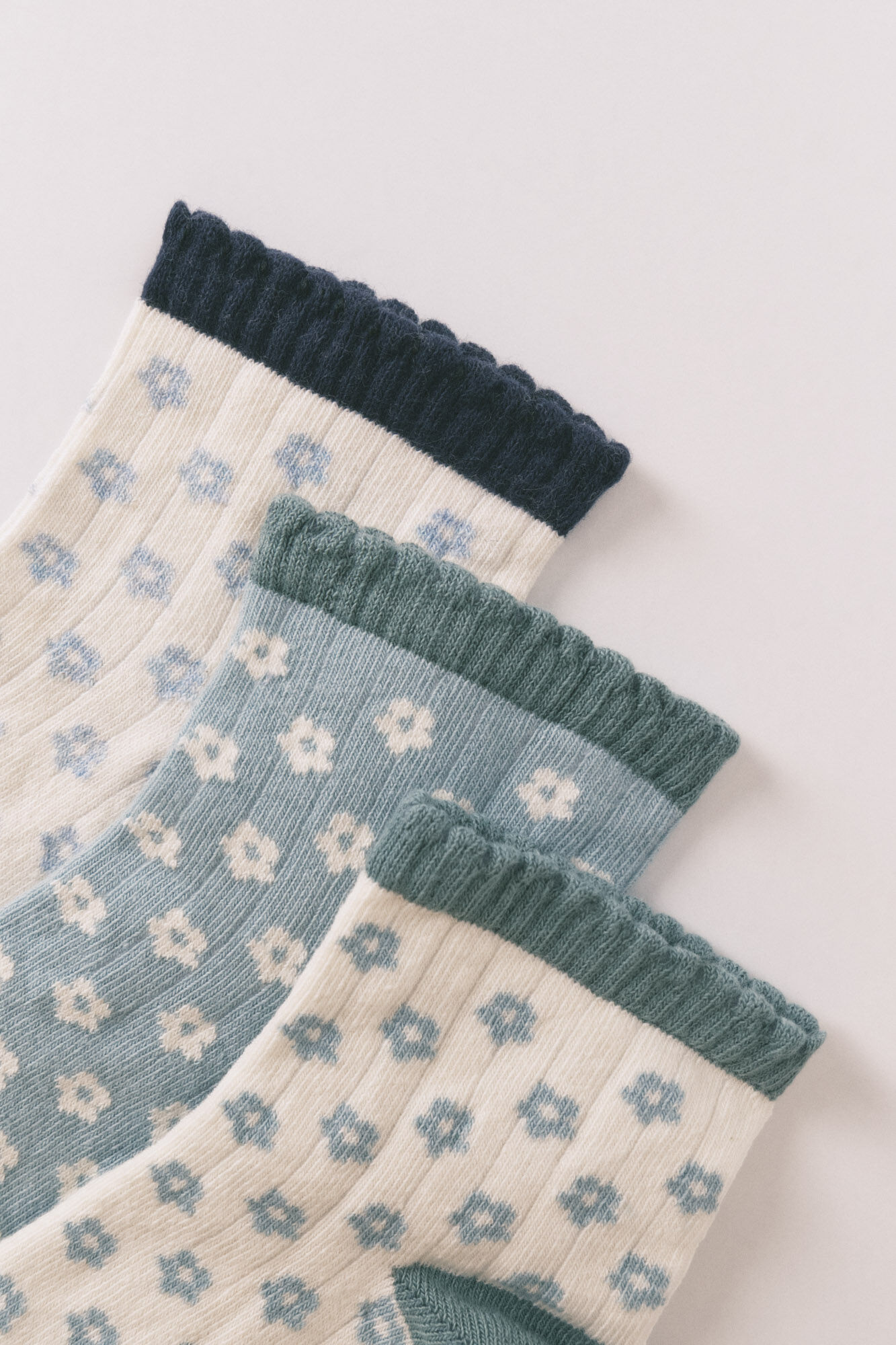 Women'secret Pack de calcetines largos con flores 