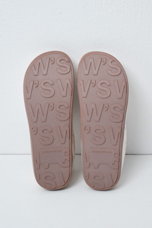 Women'secret Pantunflas cerradas Miffy marfil