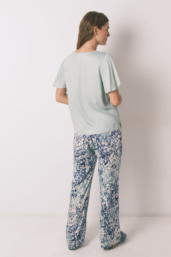 Womensecret Pijama de satén de viscosa con estampado floral verde verde