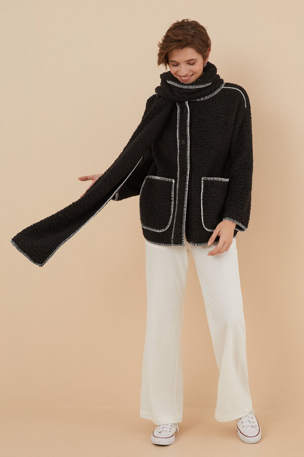 Womensecret Bata borreguito lurex con bufanda gris