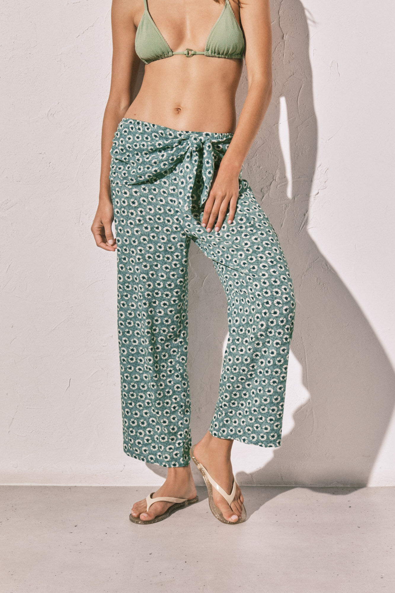 Women'secret Pantal&oacute;n capri estampado con lazo
