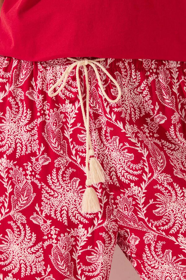 Womensecret Pantalón largo de viscosa con estampado de hojas rojas púrpura
