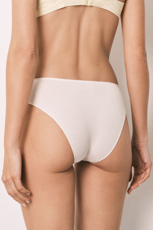 Women'secret Pack de 3 panties cl&aacute;sicas de algod&oacute;n lisas con encaje blanco