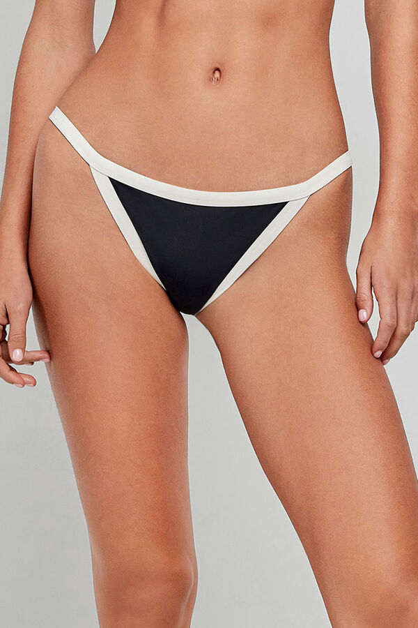 Gisela Braga bikini clásica negra ribete negro