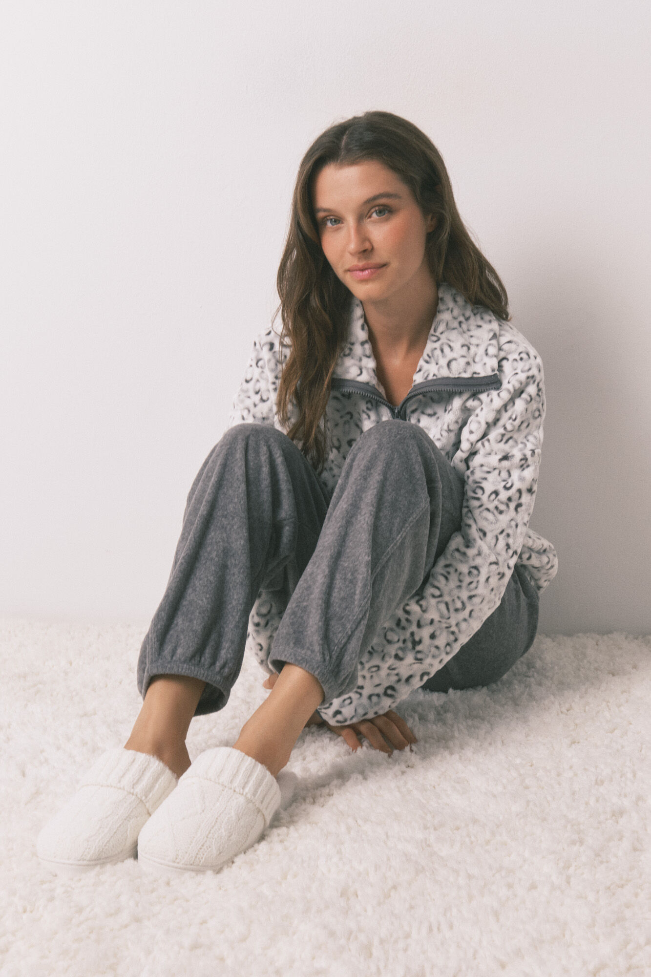 Women'secret Pantuflas para casa de tejido de tricot blancas