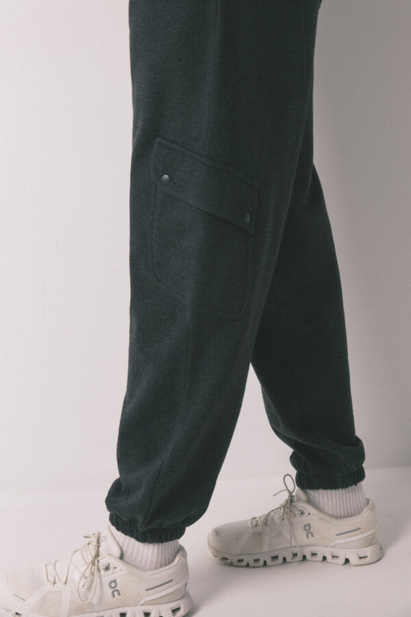 Women'secret Pantalón largo zanahoria en felpa fina gris gris
