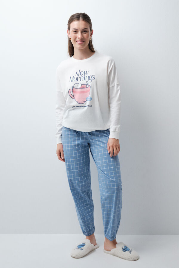 Women'secret Pijama larga de algod&oacute;n Snoopy a cuadros marfil