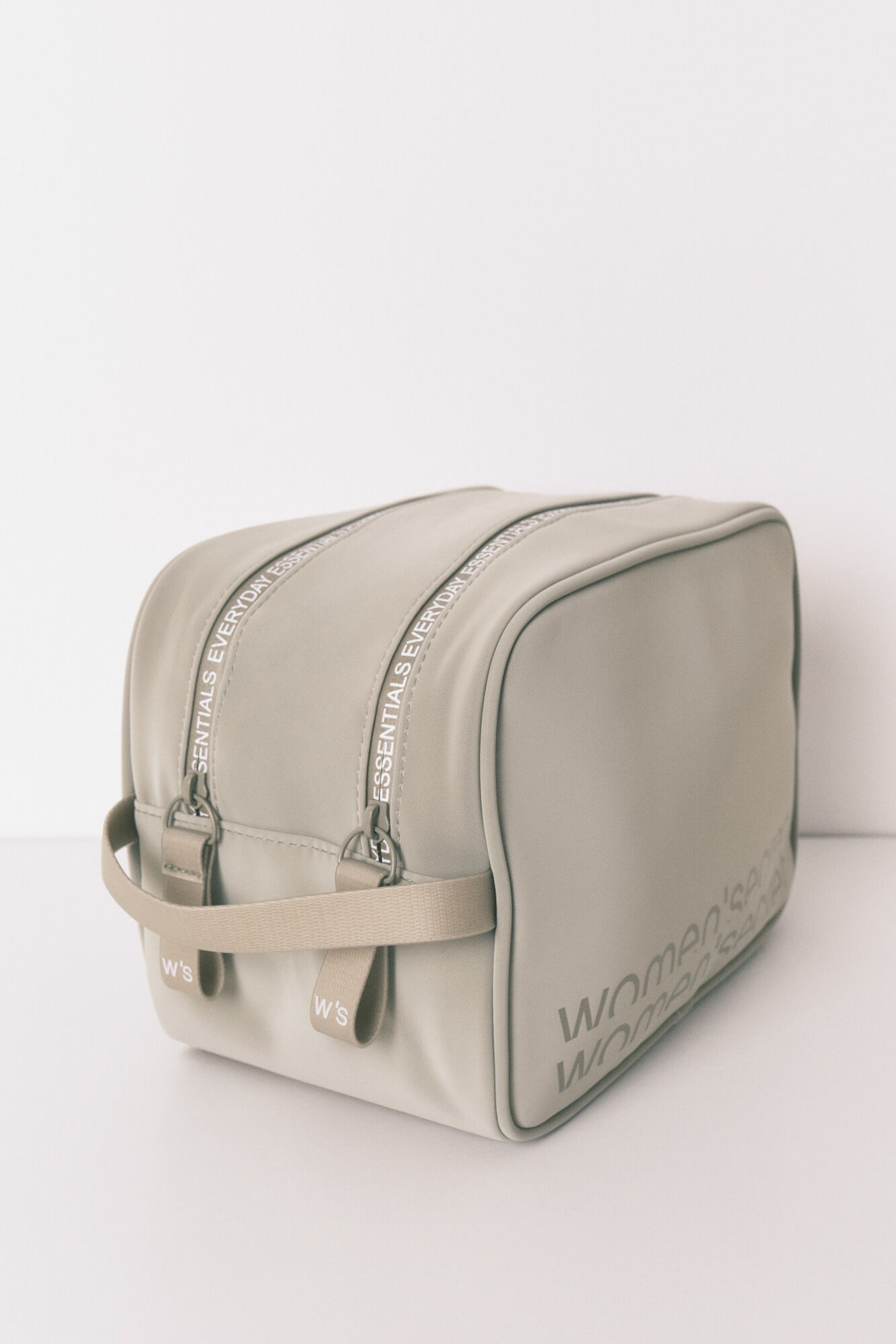 Women'secret Neceser grande de goma color caqui