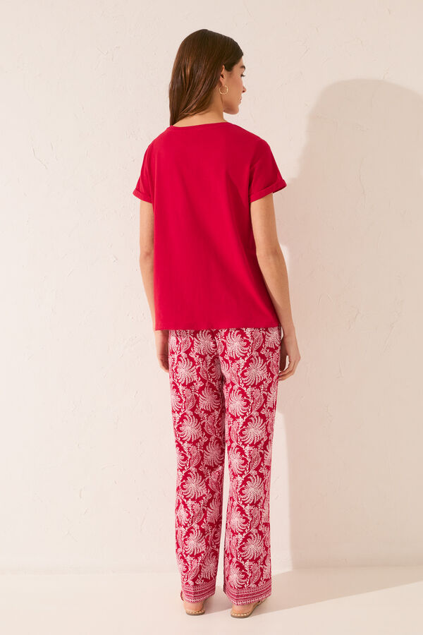 Womensecret Pantalón largo de viscosa con estampado de hojas rojas púrpura