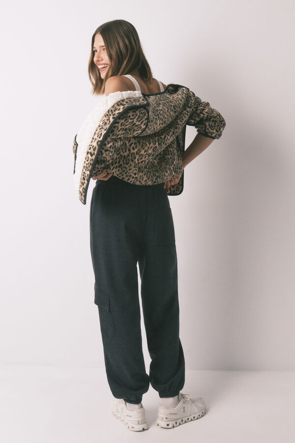 Women'secret Pantalón largo zanahoria en felpa fina gris gris