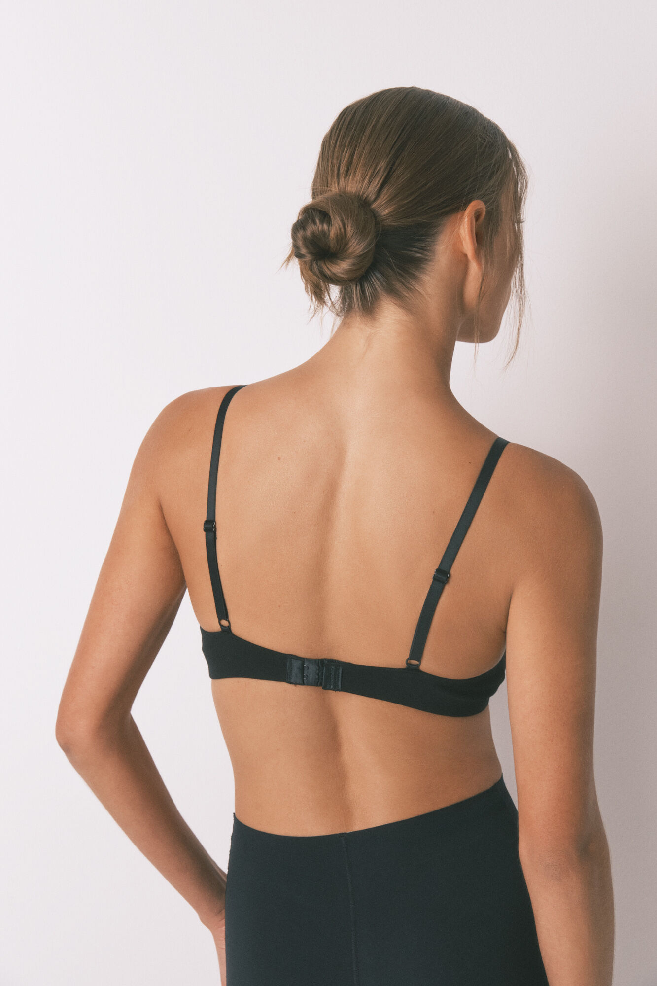 Women'secret Brasier triangular de algod&oacute;n negro