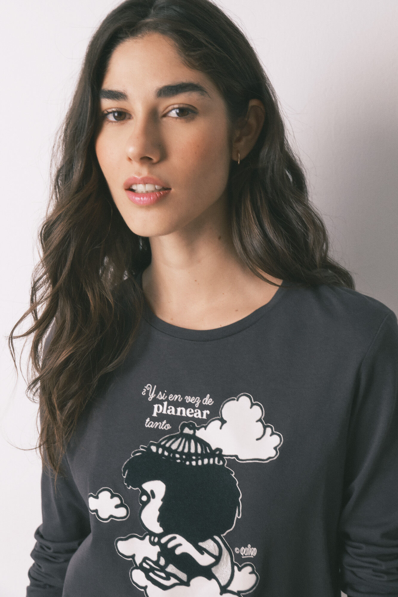 Women'secret Pijama larga estampado Mafalda de 100% algod&oacute;n gris