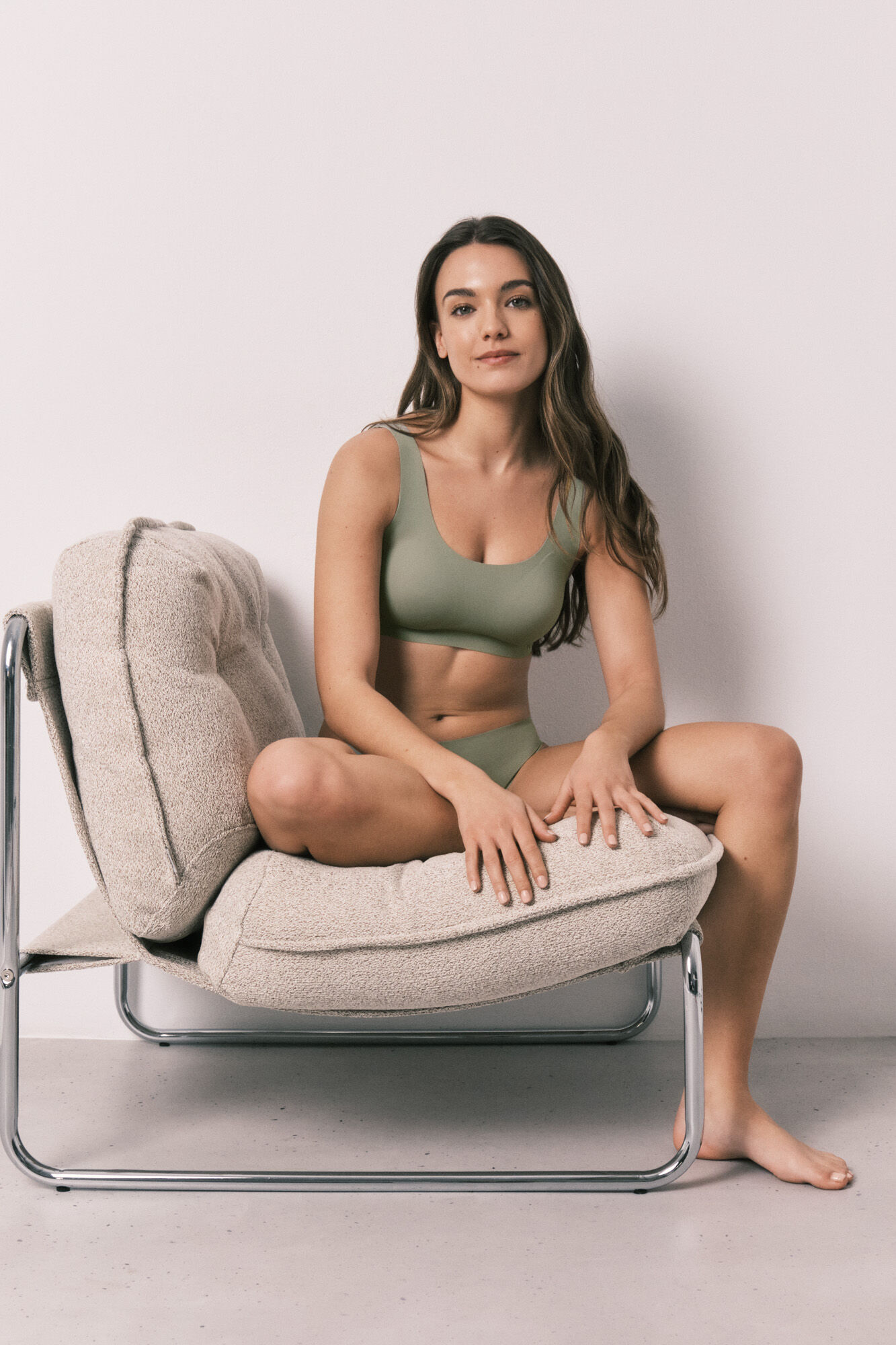 Women'secret Top liso corte limpio de microfibra kaki