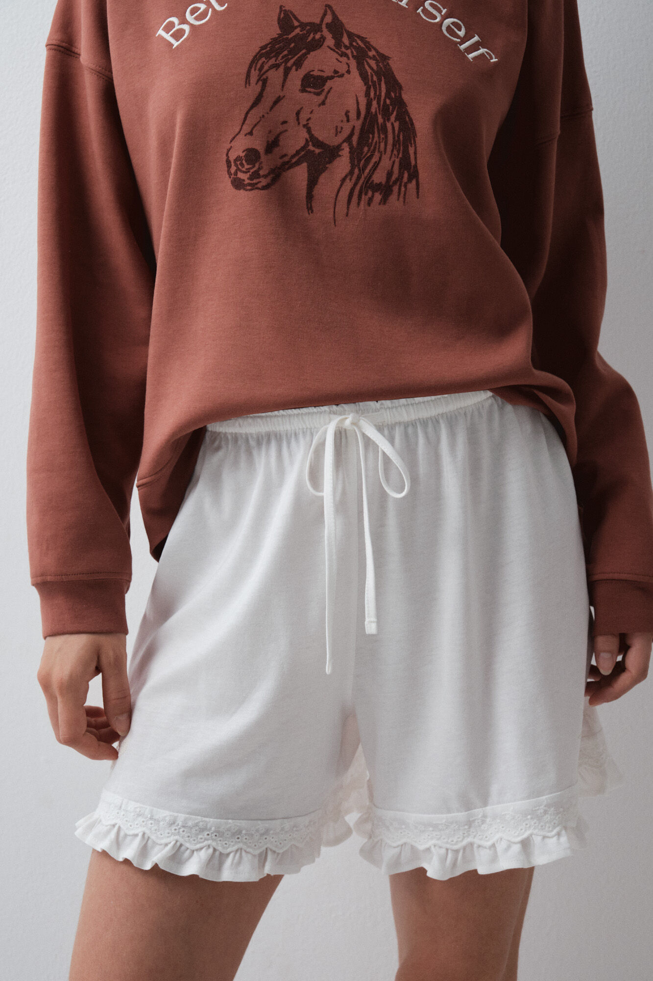 Women'secret Short con volantes blanco