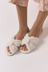 Womensecret Pantufla blancas de borrego marfil
