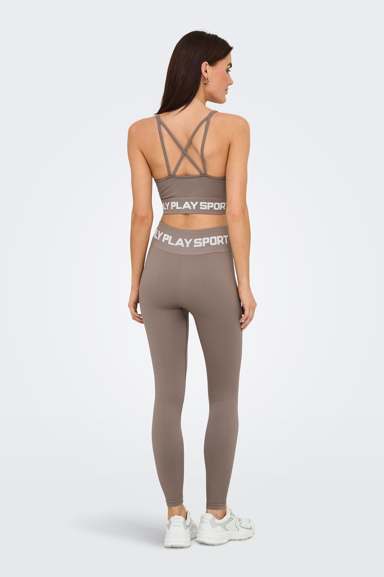 Only Play Sujetador deportivo de tirantes sujecci&oacute;n media