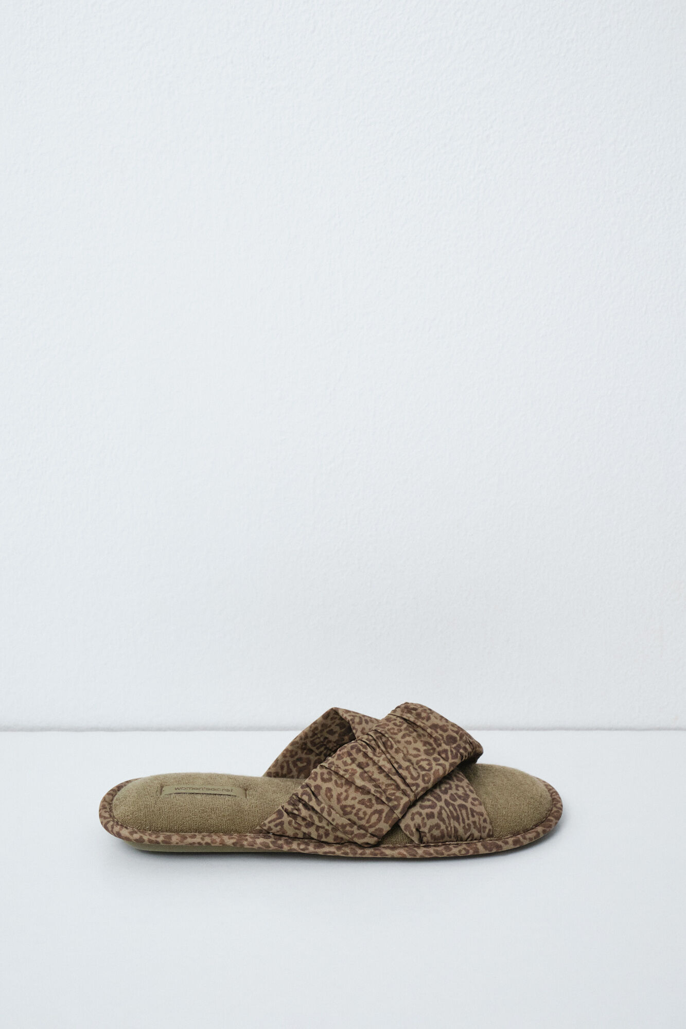 Women'secret Pack de viaje pantunflas animal print