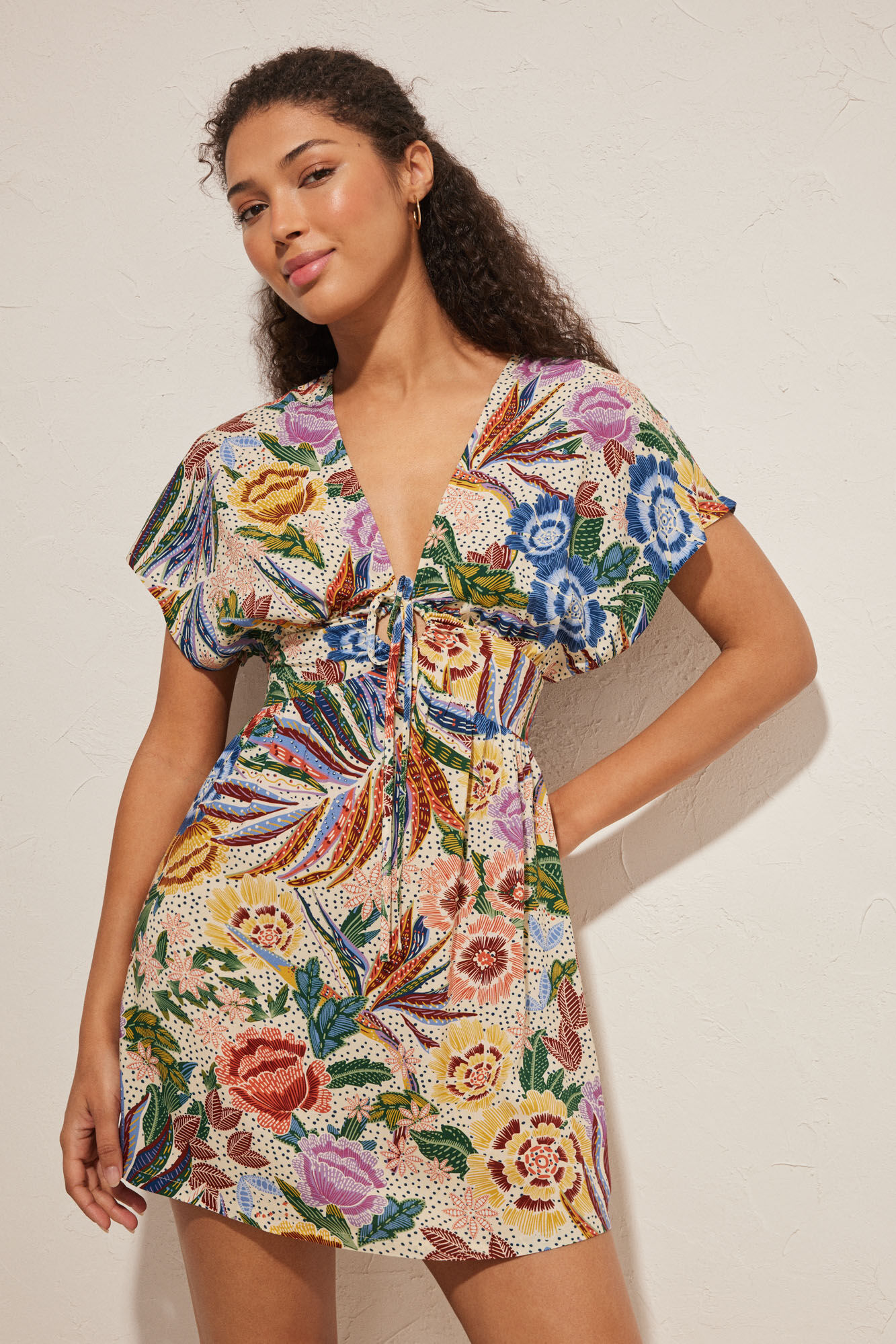 Vestido corto estampado tropical Ropa de mujer WomenSecret MX