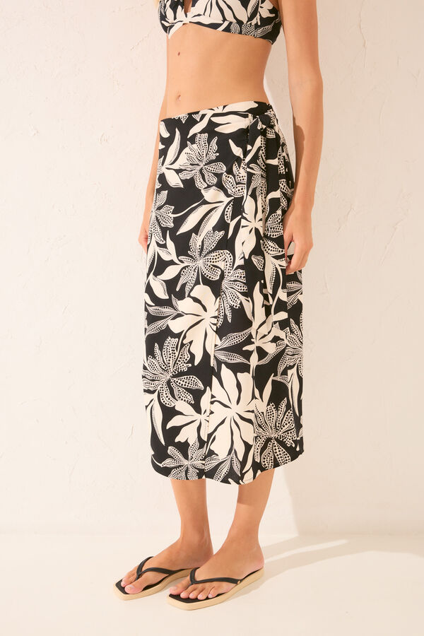 Womensecret Pareo midi con estampado floral negro