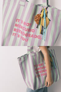 HI&BYE Bolsa tote estampado de rayas verde