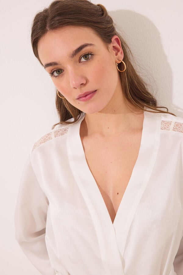 Womensecret Bata midi satín blanca marfil