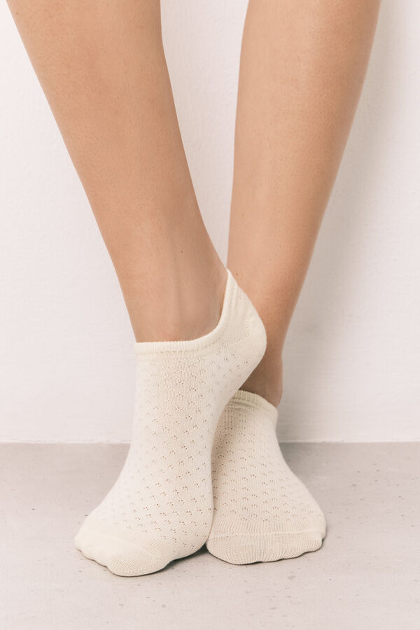 Women'secret Pack 3 calcetines invisibles estampados Peanuts estampado