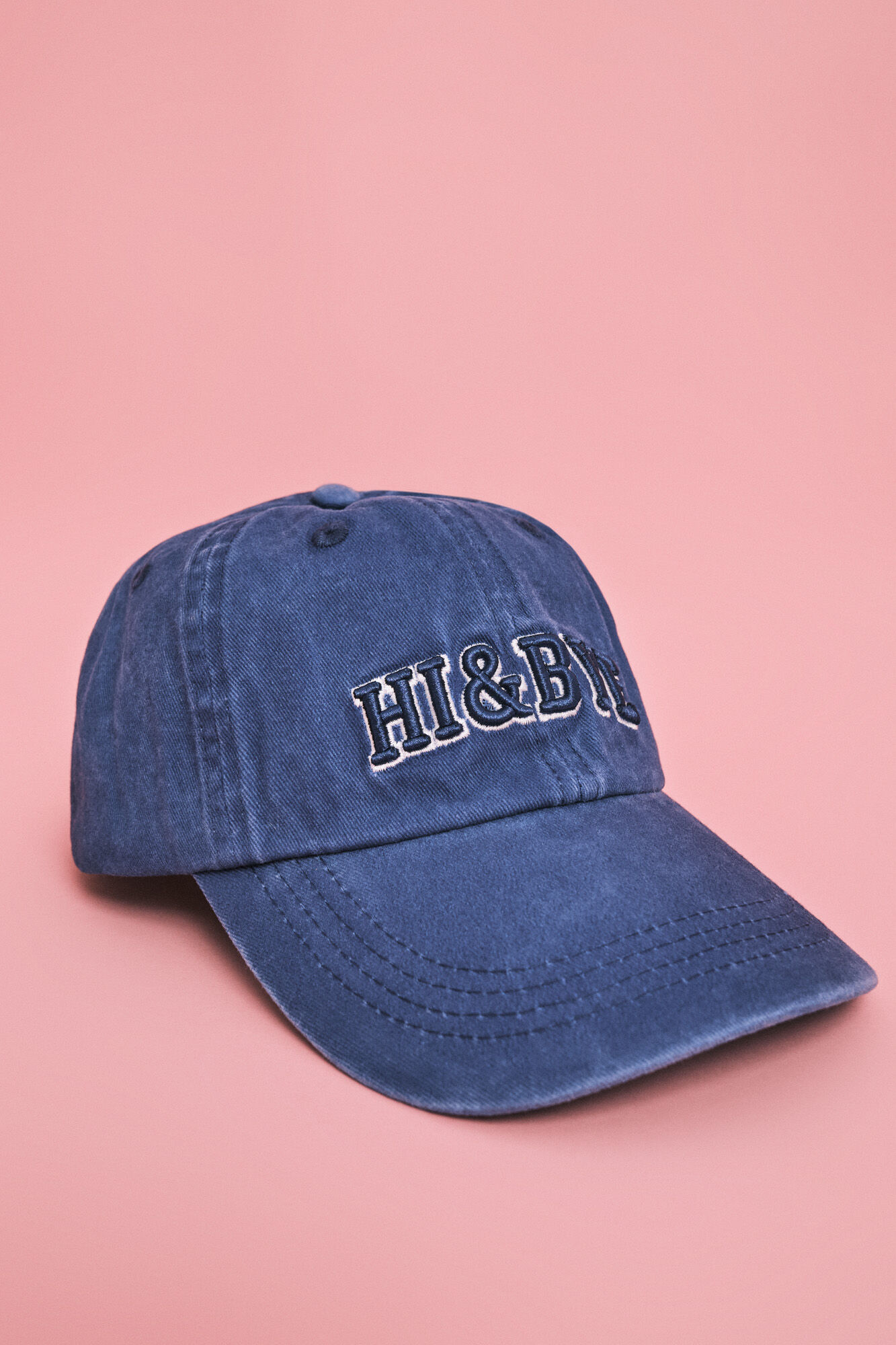 HI&BYE Gorra de algod&oacute;n azul con logo bordado