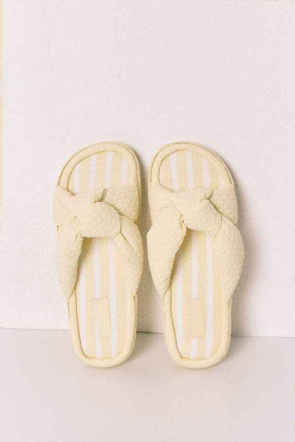 Women'secret Pantuflas con lazo voluminoso amarillo amarillo
