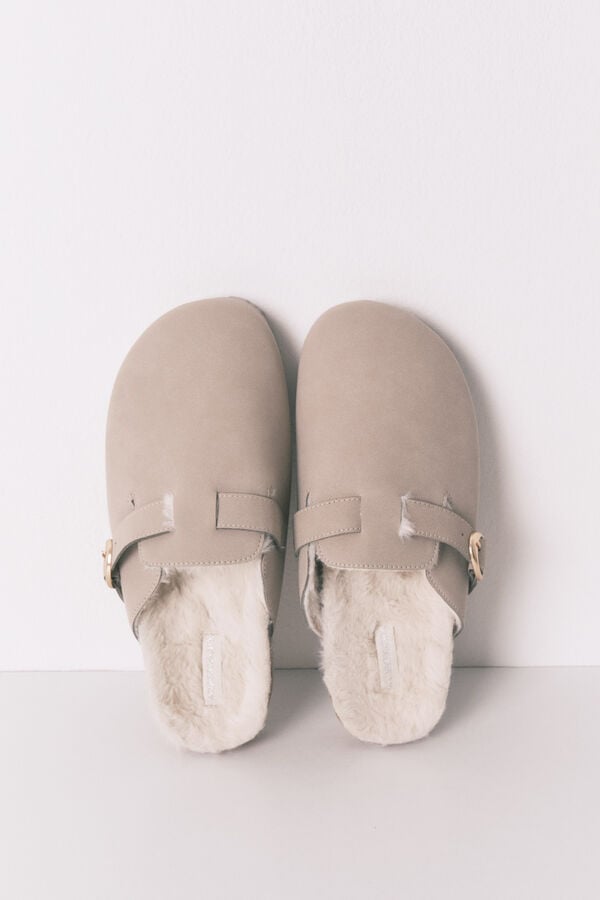 Women'secret Pantuflas para casa estilo zueco de piel gris gris