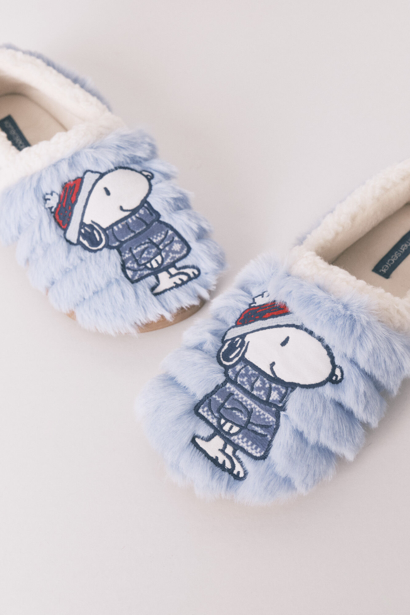 Women'secret Pantuflas para casa de bota baja de Snoopy