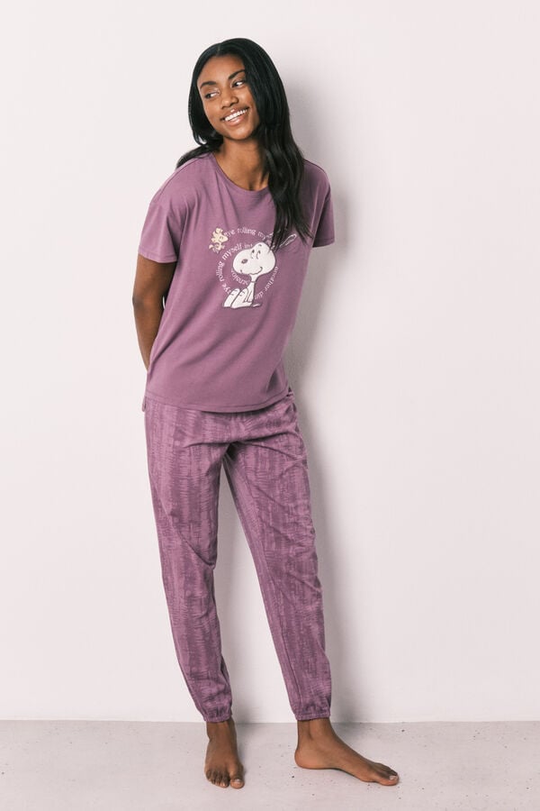Women'secret Pijama larga de manga corta con estampado Snoopy de algod&oacute;n morado morado/lila